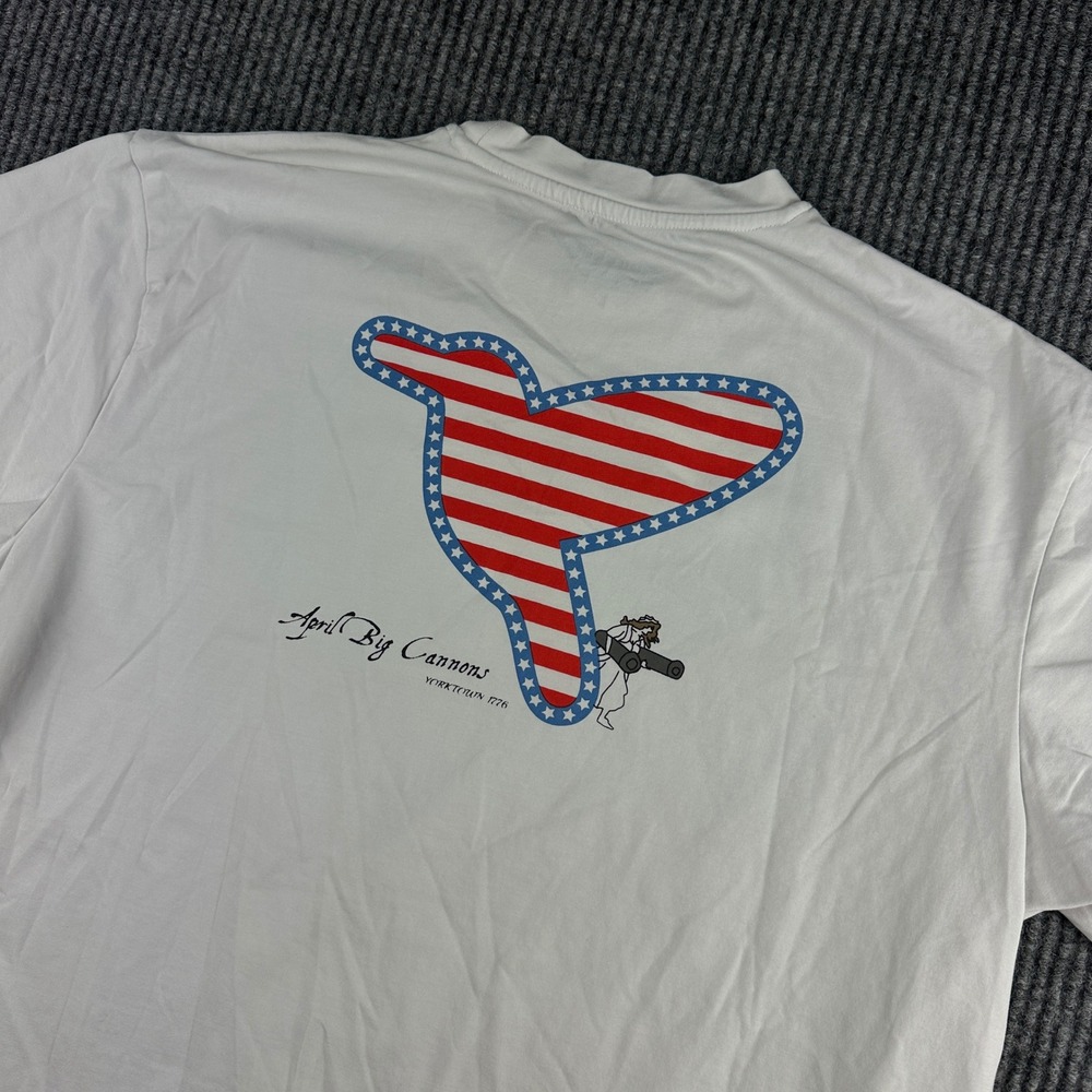 Birddogs Mens Large White April Big Cannons Yorktown 1776 Graphic T-Shirt L